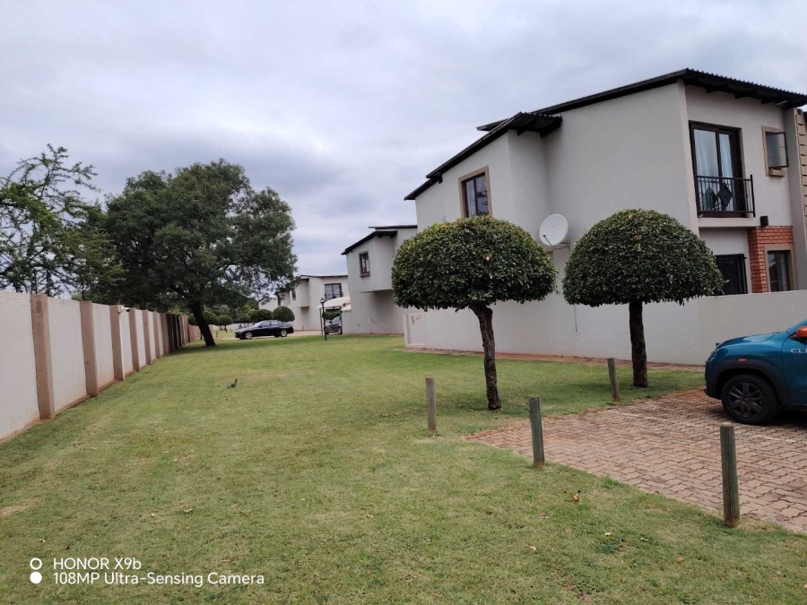 To Let 3 Bedroom Property for Rent in Zwartkop Gauteng