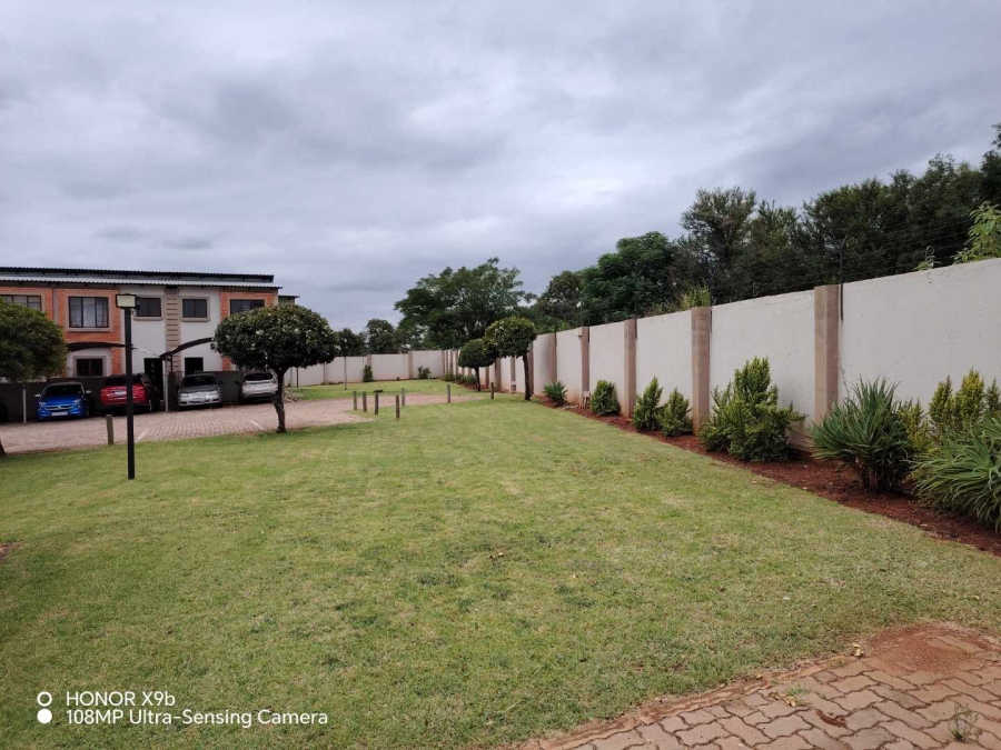 To Let 3 Bedroom Property for Rent in Zwartkop Gauteng