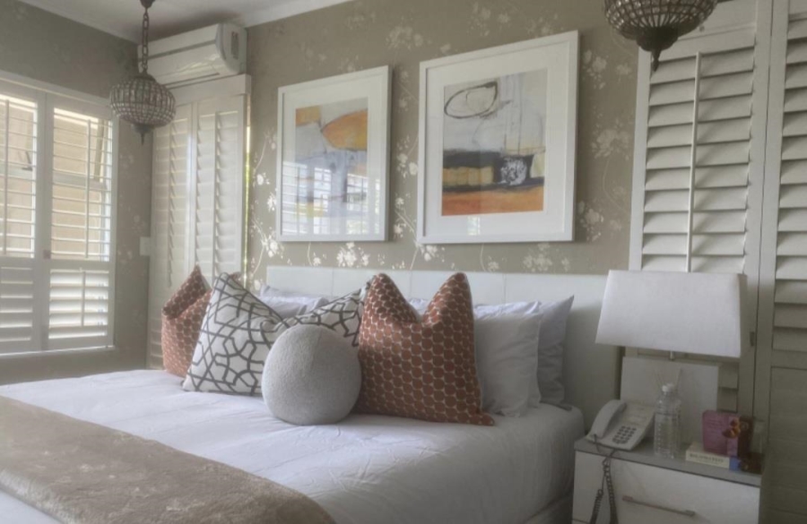 2 Bedroom Property for Sale in Sandhurst Gauteng