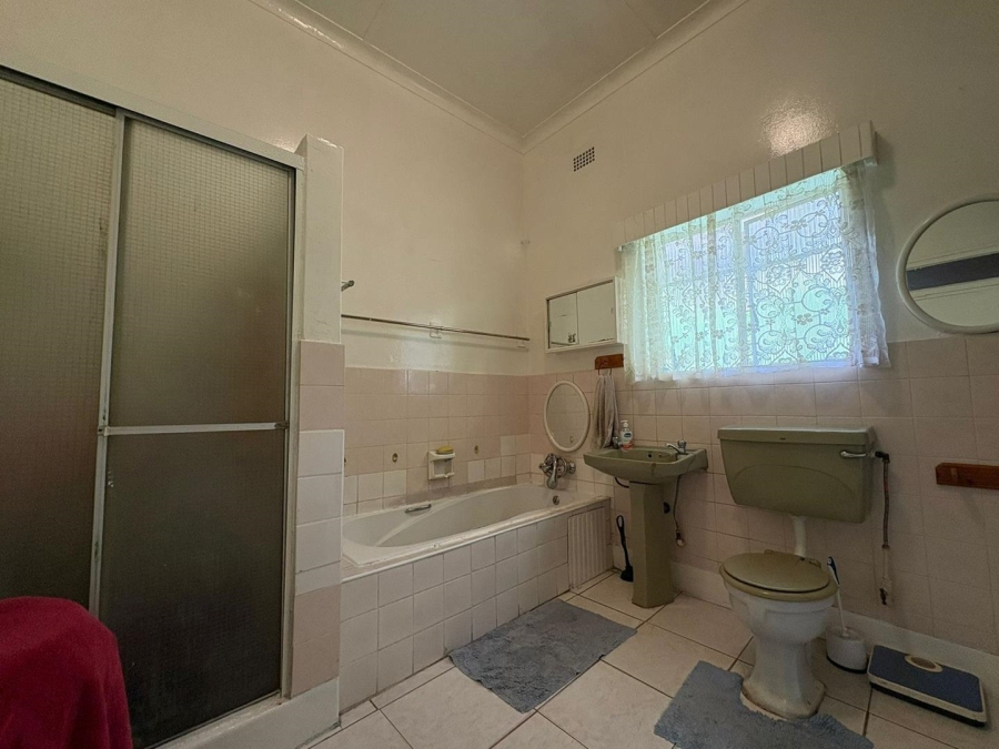 3 Bedroom Property for Sale in Rosettenville Gauteng