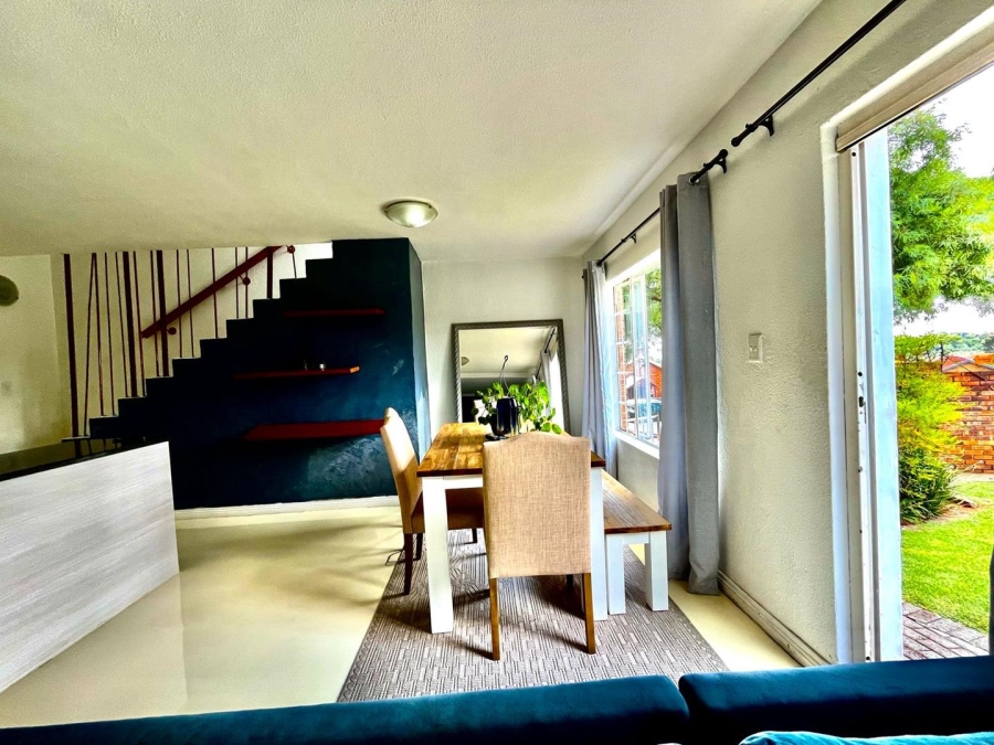 3 Bedroom Property for Sale in Wilgeheuwel Gauteng
