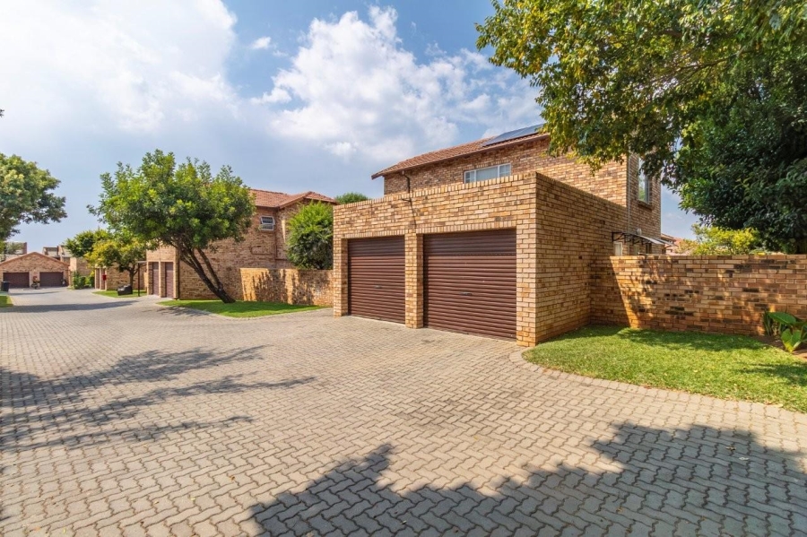 3 Bedroom Property for Sale in Randpark Ridge Gauteng