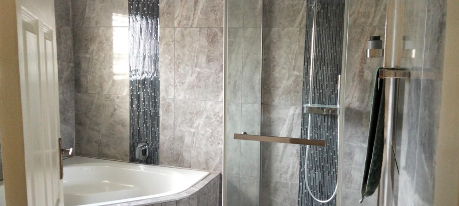 3 Bedroom Property for Sale in Selcourt Gauteng