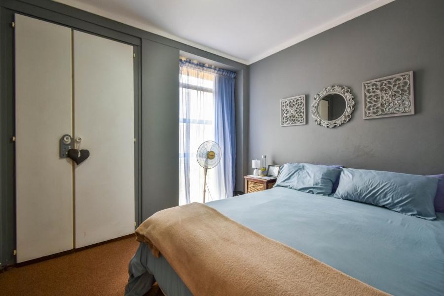 4 Bedroom Property for Sale in Faerie Glen Gauteng