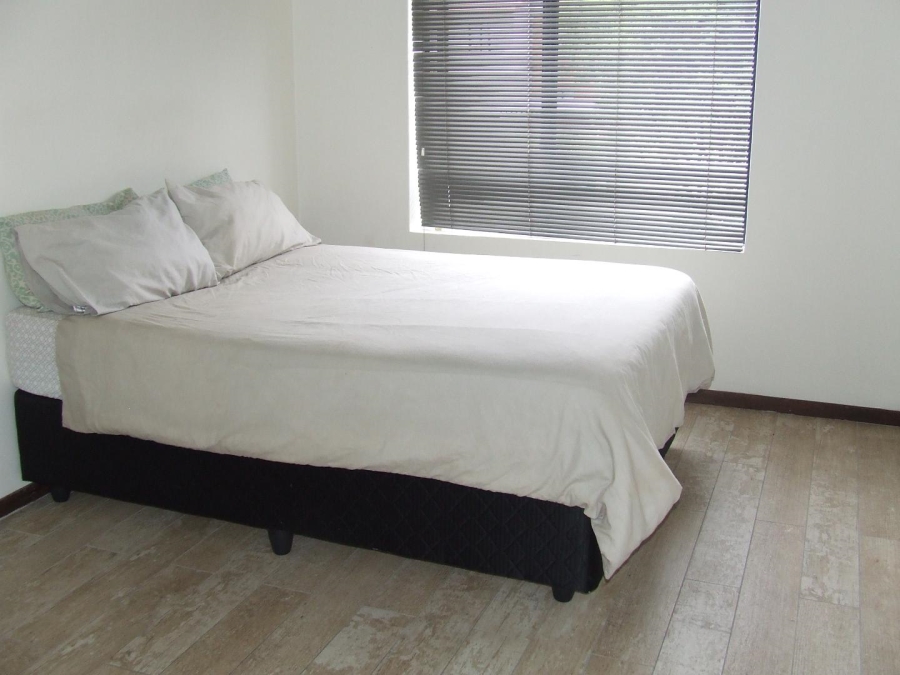 To Let 1 Bedroom Property for Rent in Jackal Creek Golf Estate Gauteng