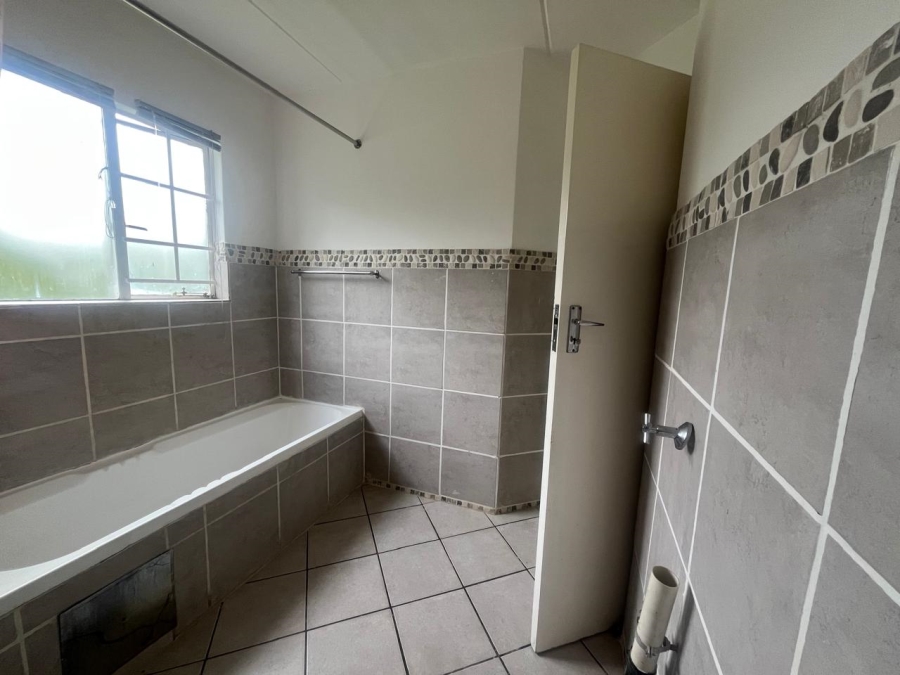 2 Bedroom Property for Sale in Boskruin Gauteng