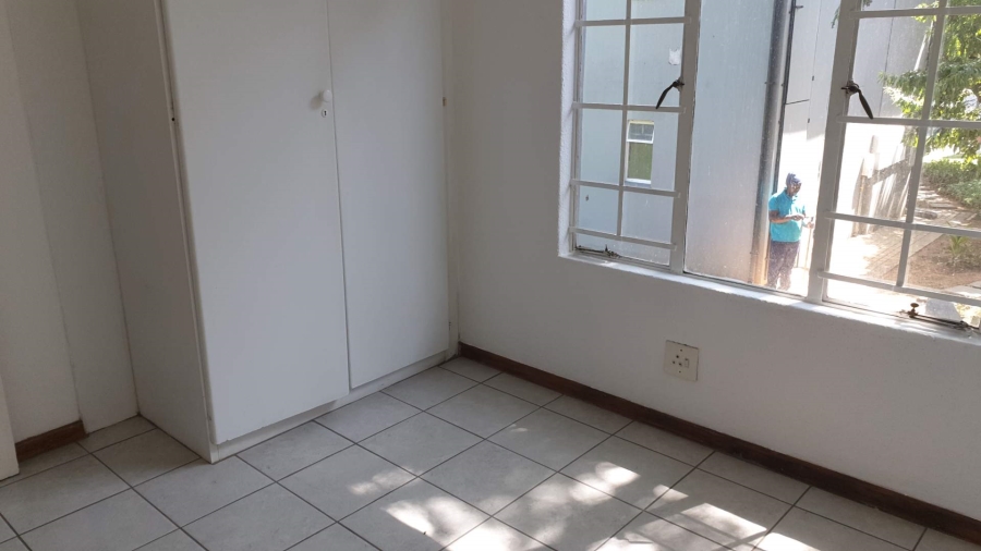 2 Bedroom Property for Sale in Boskruin Gauteng