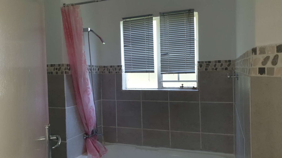 2 Bedroom Property for Sale in Boskruin Gauteng