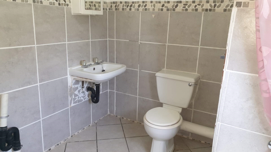 2 Bedroom Property for Sale in Boskruin Gauteng
