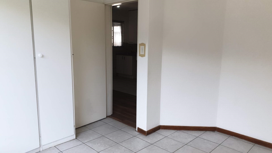 2 Bedroom Property for Sale in Boskruin Gauteng