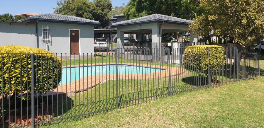 2 Bedroom Property for Sale in Boskruin Gauteng