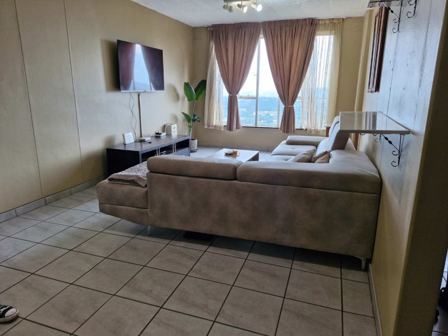 2 Bedroom Property for Sale in La Montagne Gauteng