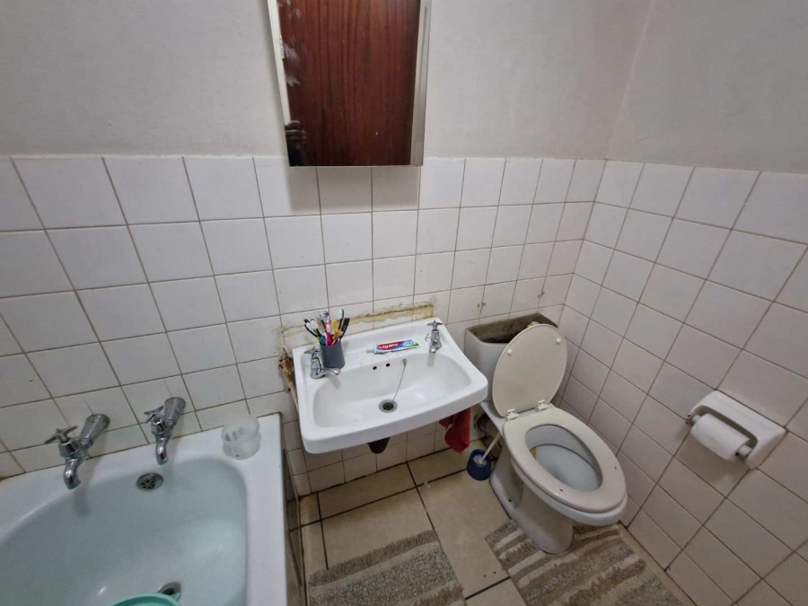 2 Bedroom Property for Sale in Silverton Gauteng