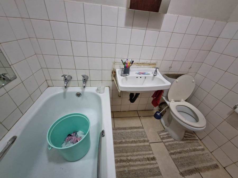 2 Bedroom Property for Sale in Silverton Gauteng