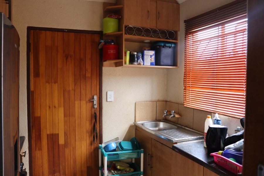 2 Bedroom Property for Sale in Soshanguve VV Gauteng