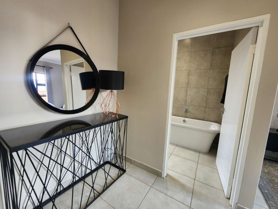 3 Bedroom Property for Sale in Six Fountains Residential Estate Gauteng