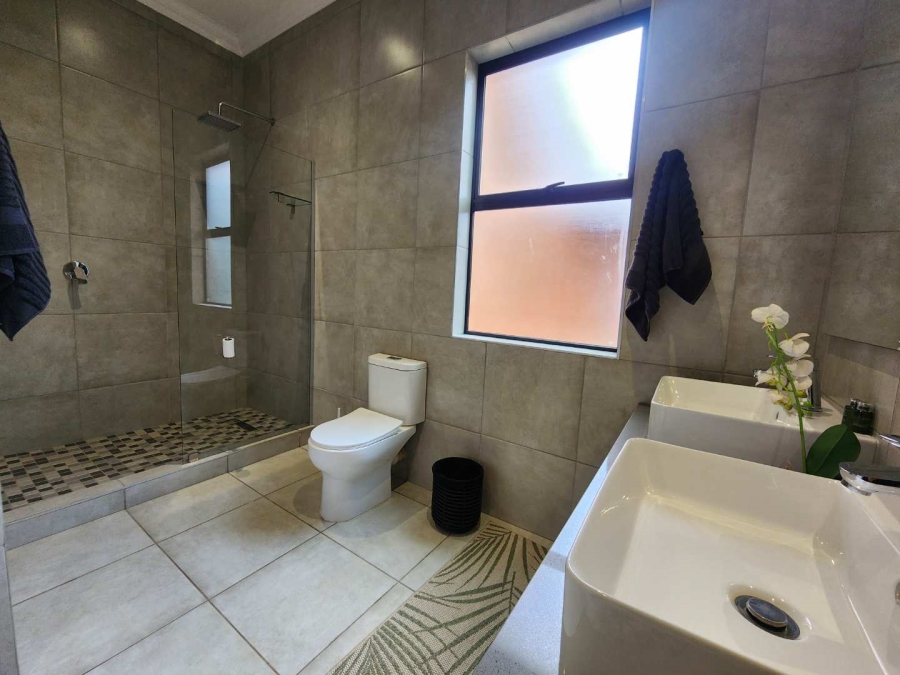 3 Bedroom Property for Sale in Six Fountains Residential Estate Gauteng