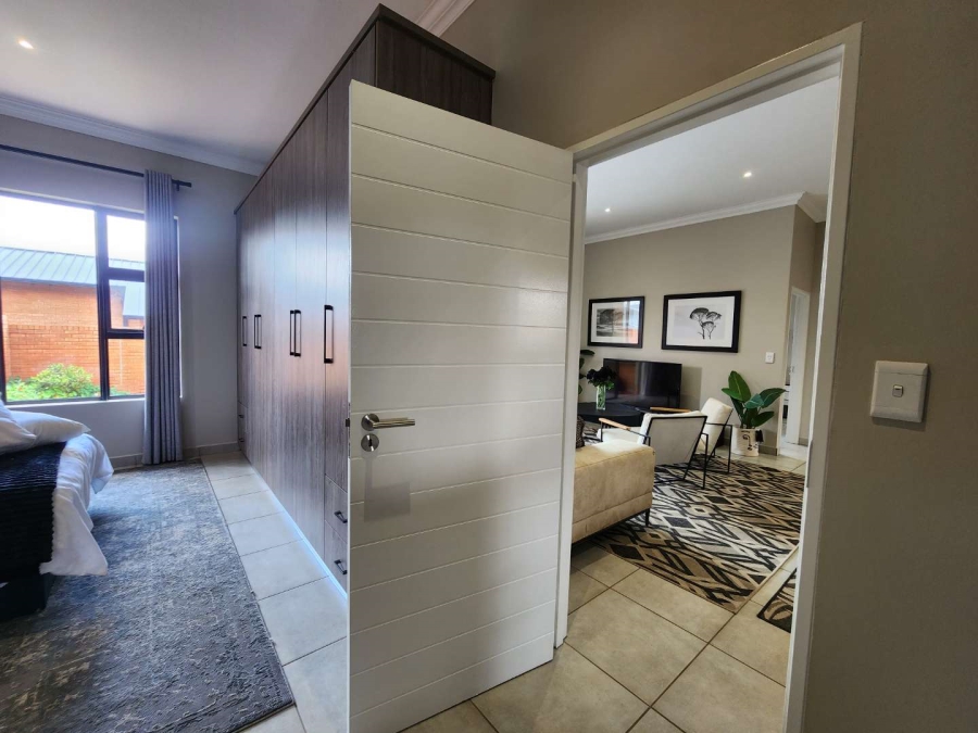 3 Bedroom Property for Sale in Six Fountains Residential Estate Gauteng