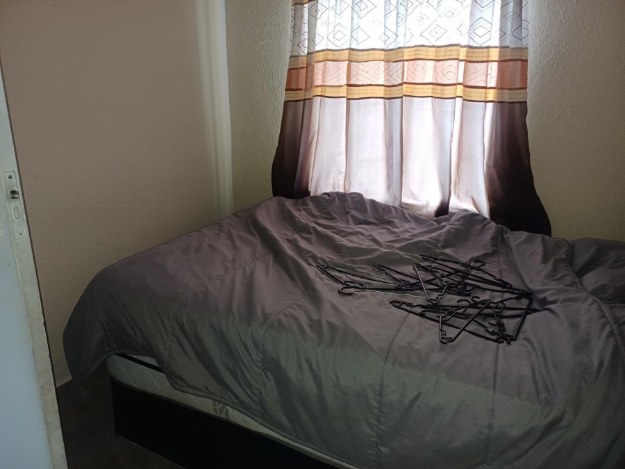 2 Bedroom Property for Sale in Glen Marais Gauteng