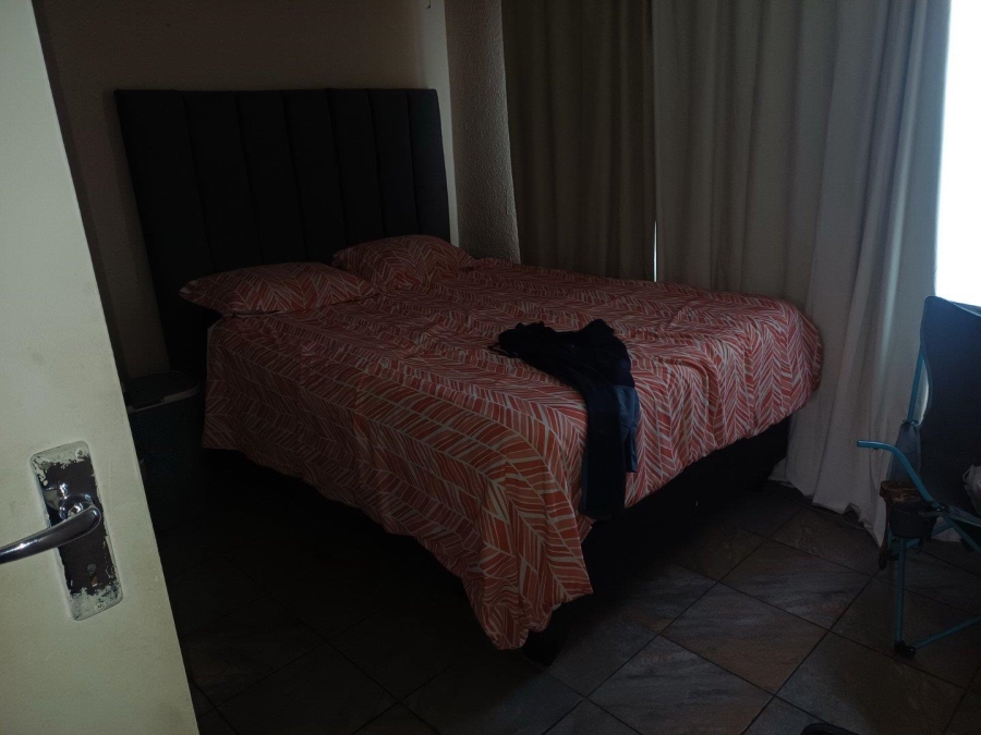 2 Bedroom Property for Sale in Glen Marais Gauteng