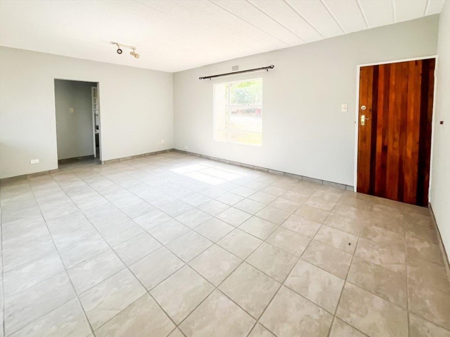 2 Bedroom Property for Sale in Pomona Gauteng