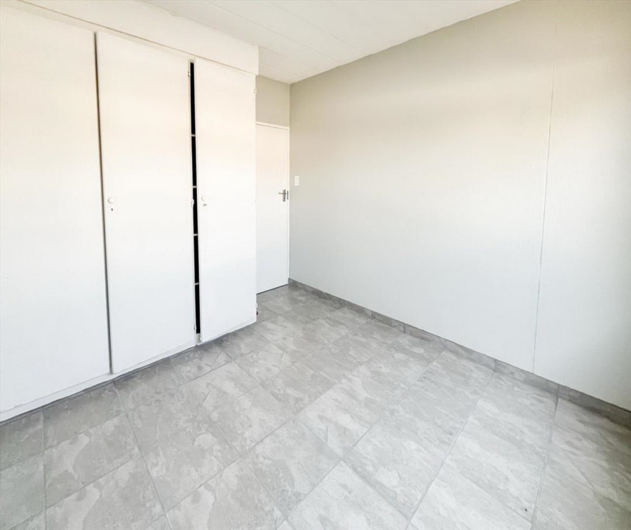 2 Bedroom Property for Sale in Pomona Gauteng