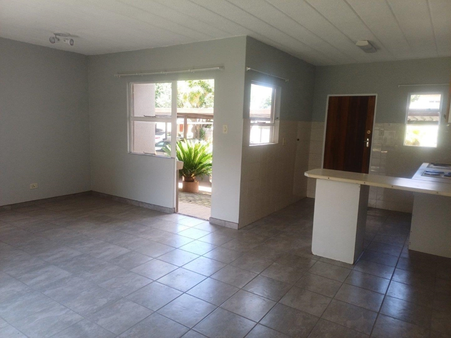 2 Bedroom Property for Sale in Pomona Gauteng