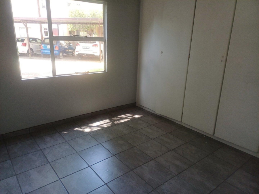 2 Bedroom Property for Sale in Pomona Gauteng