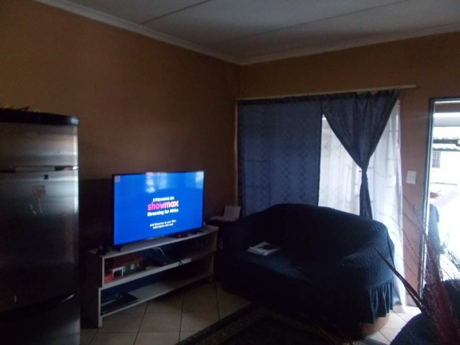 2 Bedroom Property for Sale in Elspark Gauteng