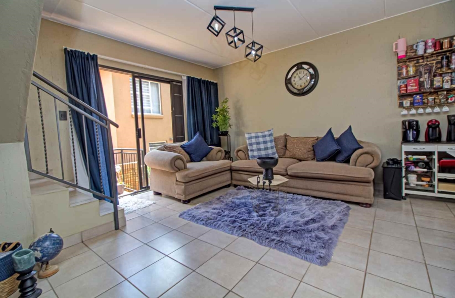 3 Bedroom Property for Sale in Wilgeheuwel Gauteng