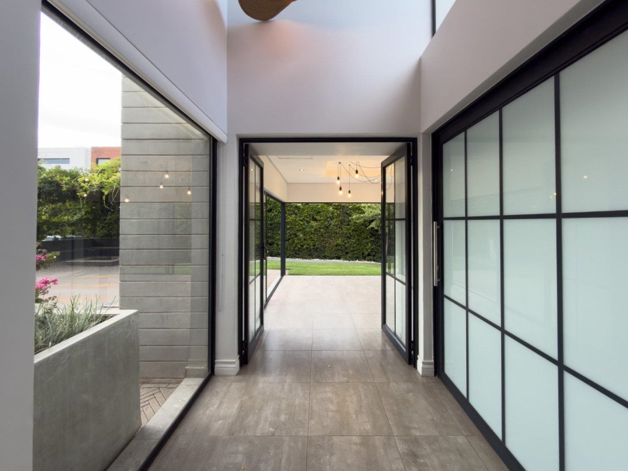 To Let 4 Bedroom Property for Rent in Midstream Ridge Gauteng