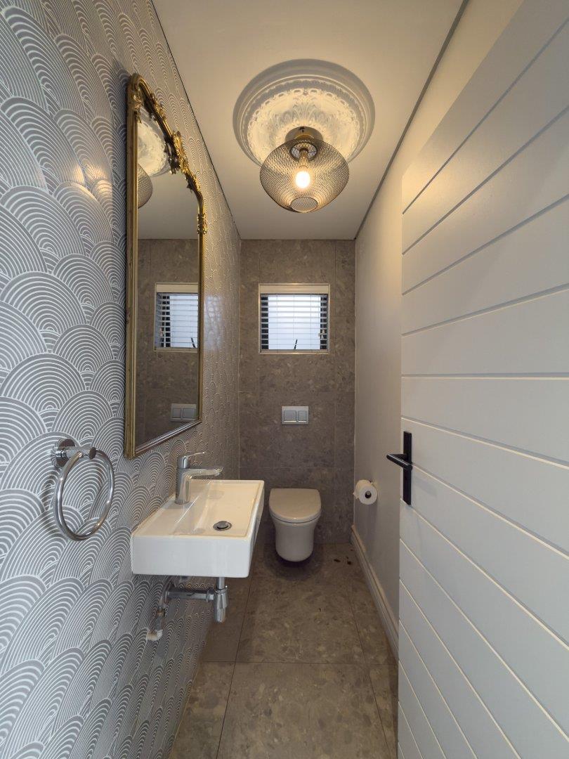 To Let 4 Bedroom Property for Rent in Midstream Ridge Gauteng