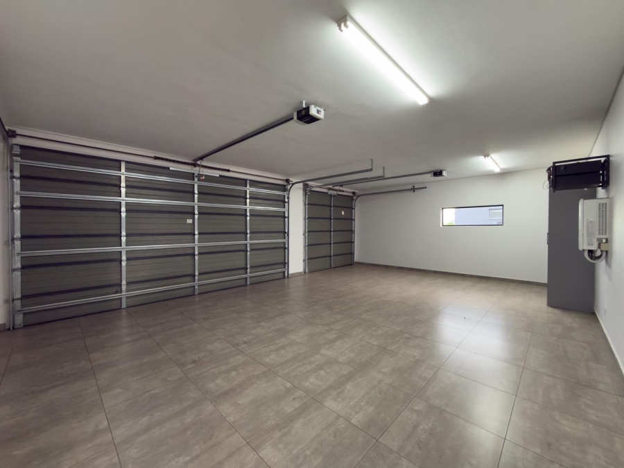 To Let 4 Bedroom Property for Rent in Midstream Ridge Gauteng