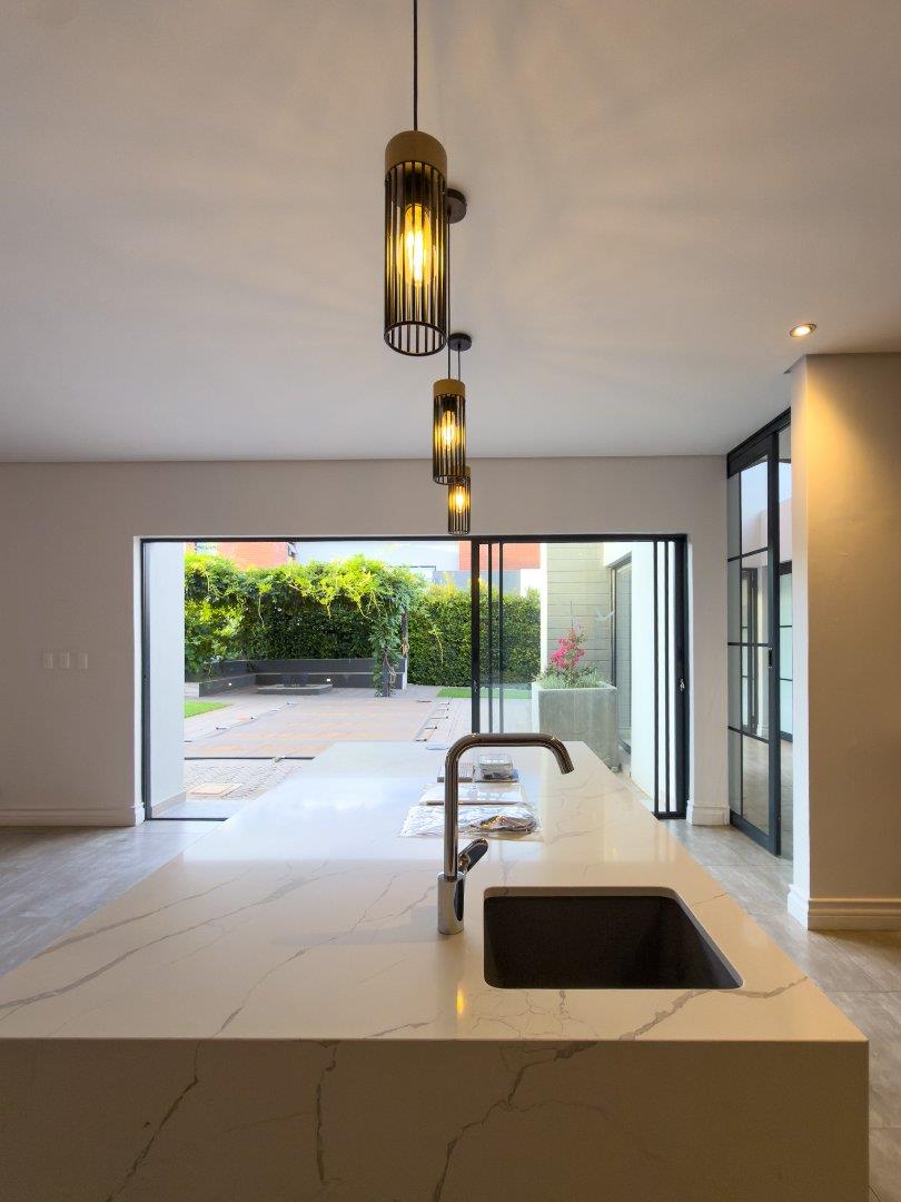 To Let 4 Bedroom Property for Rent in Midstream Ridge Gauteng