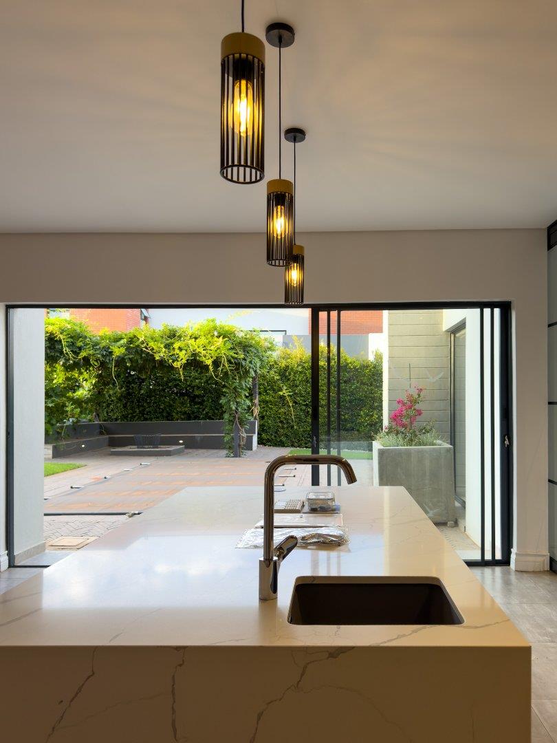 To Let 4 Bedroom Property for Rent in Midstream Ridge Gauteng