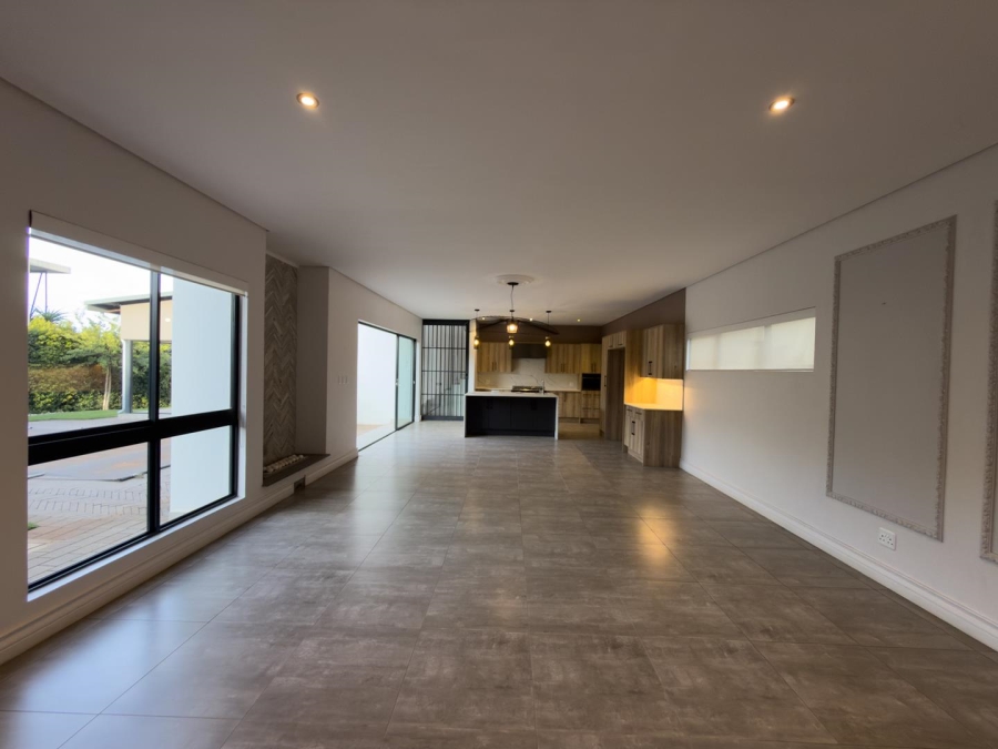 To Let 4 Bedroom Property for Rent in Midstream Ridge Gauteng