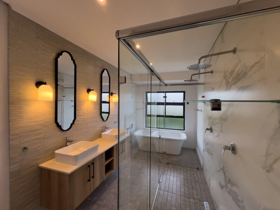 To Let 4 Bedroom Property for Rent in Midstream Ridge Gauteng