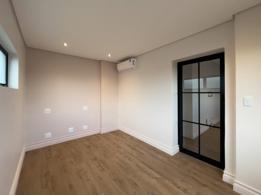 To Let 4 Bedroom Property for Rent in Midstream Ridge Gauteng