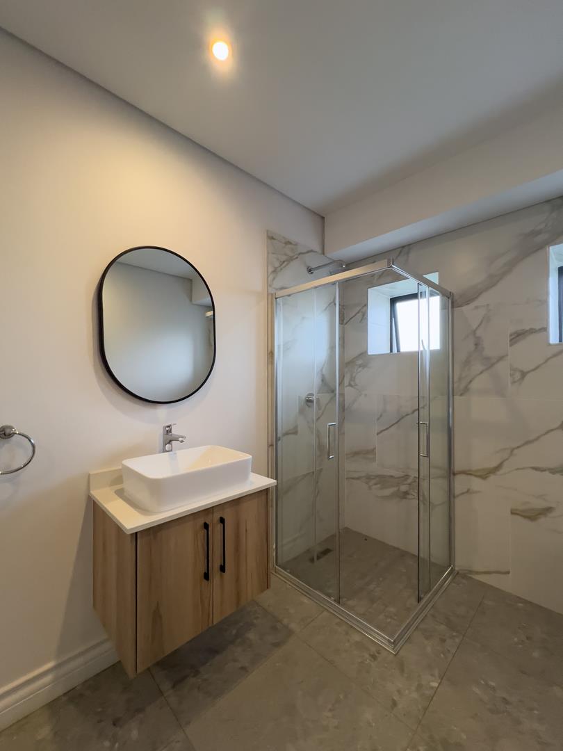 To Let 4 Bedroom Property for Rent in Midstream Ridge Gauteng