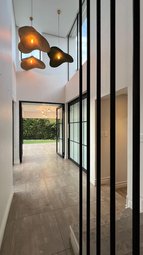 To Let 4 Bedroom Property for Rent in Midstream Ridge Gauteng