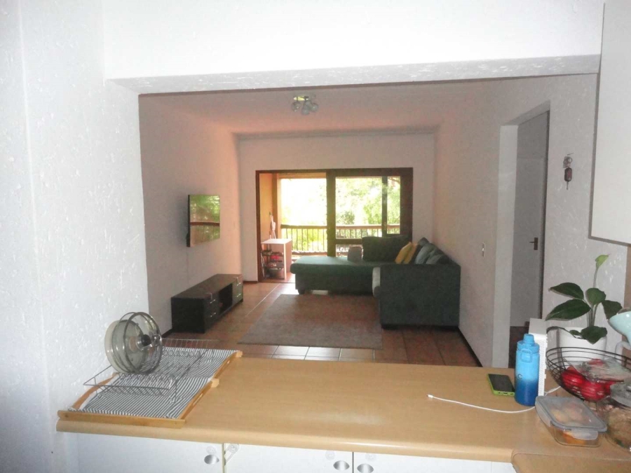 To Let 2 Bedroom Property for Rent in Magaliessig Gauteng