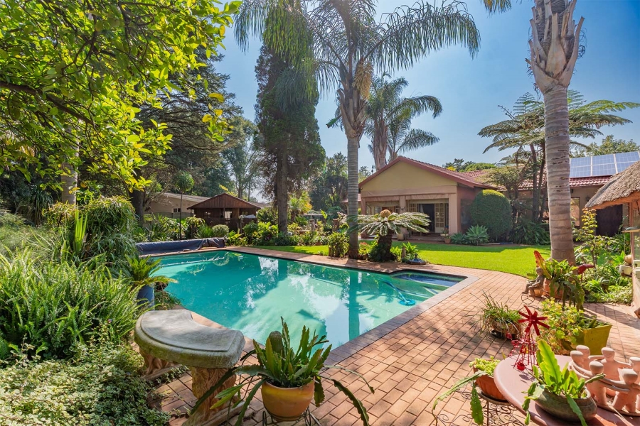 3 Bedroom Property for Sale in Bonaero Park Gauteng