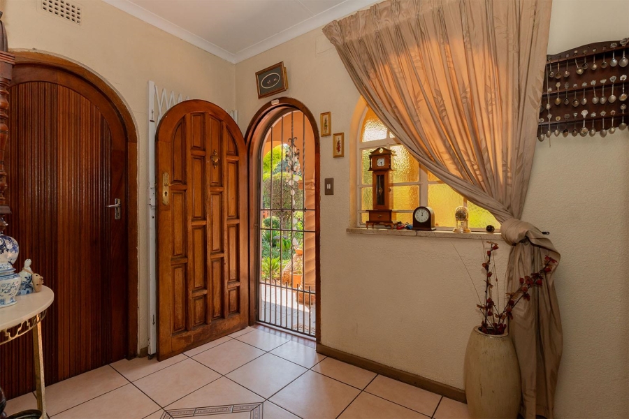 3 Bedroom Property for Sale in Bonaero Park Gauteng