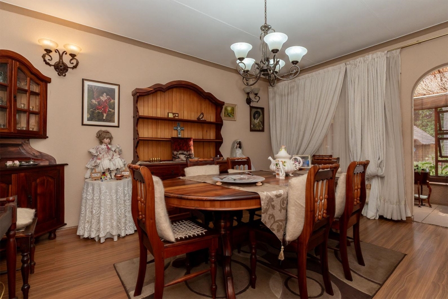 3 Bedroom Property for Sale in Bonaero Park Gauteng