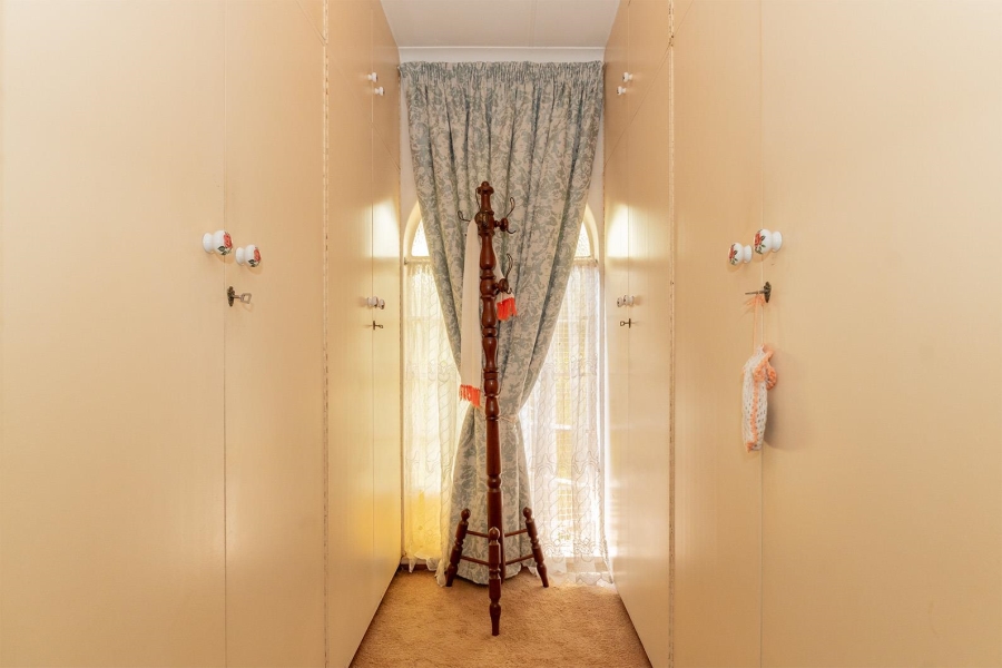 3 Bedroom Property for Sale in Bonaero Park Gauteng