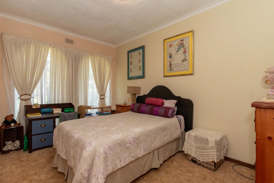 3 Bedroom Property for Sale in Bonaero Park Gauteng