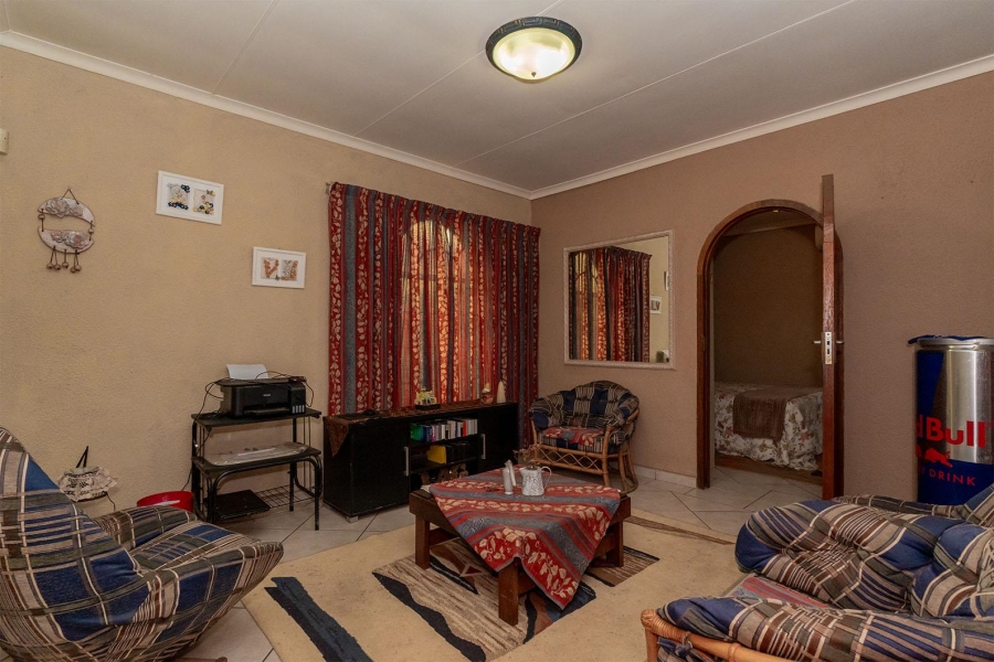 3 Bedroom Property for Sale in Bonaero Park Gauteng