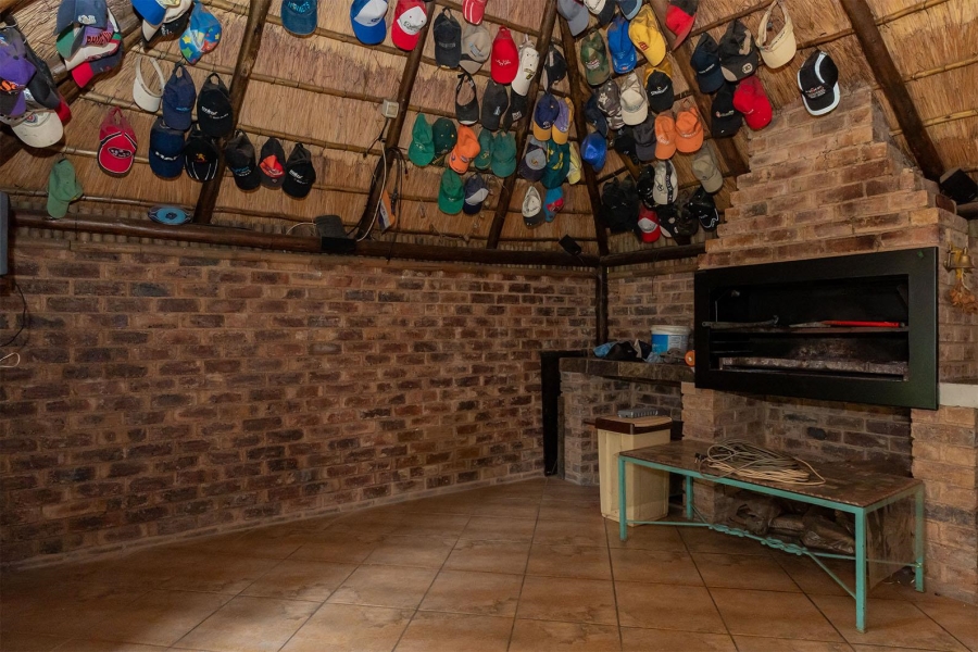 3 Bedroom Property for Sale in Bonaero Park Gauteng