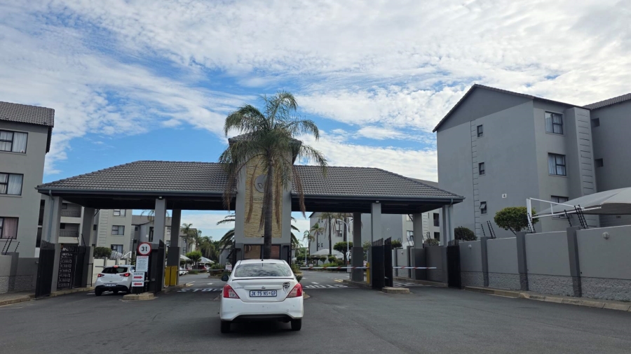 2 Bedroom Property for Sale in Erand Gardens Gauteng