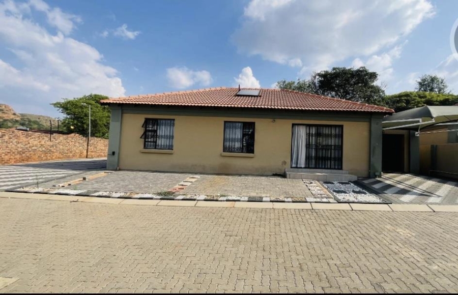 3 Bedroom Property for Sale in Amandasig Gauteng